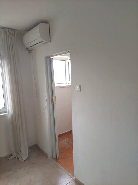 Rahova, Salaj, 15 minute de Piata Unirii cu STB, bloc fara risc seismic